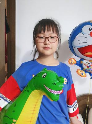 淮南市“三好学生”陆妍